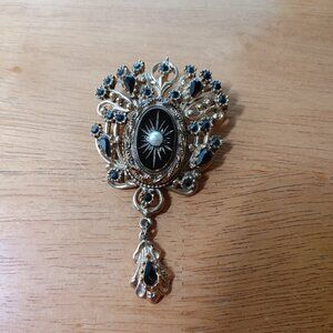 Vintage Victorian Gold Toned Black Enamel Signed A831 Sphinx Dropper Brooch